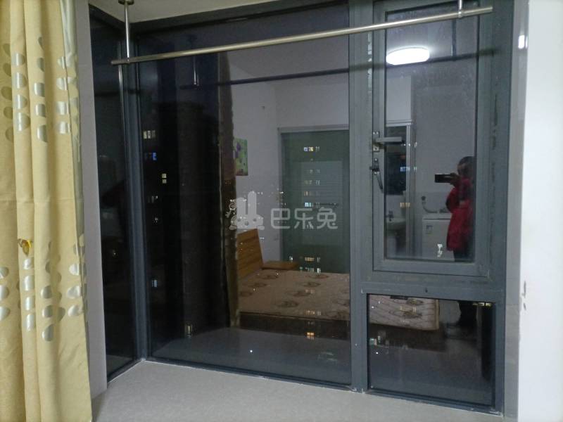 锦绣华都5179258卧室窗户图6