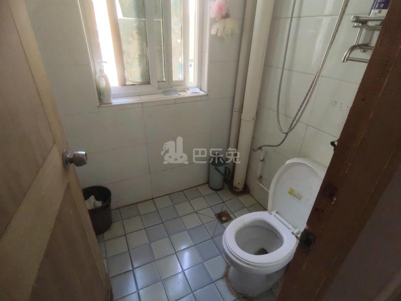 外冈新苑北区5183150卫生间图8