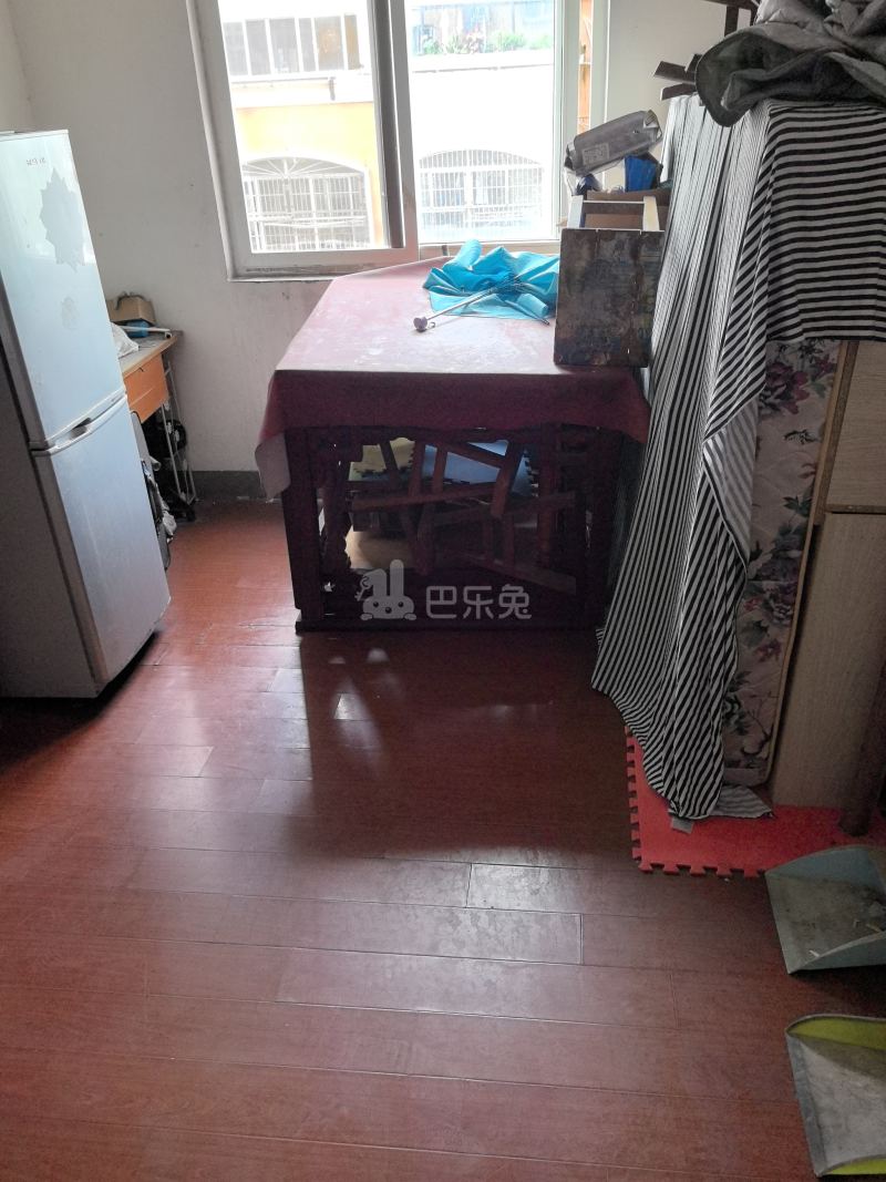 外冈新苑北区5183150客厅图4