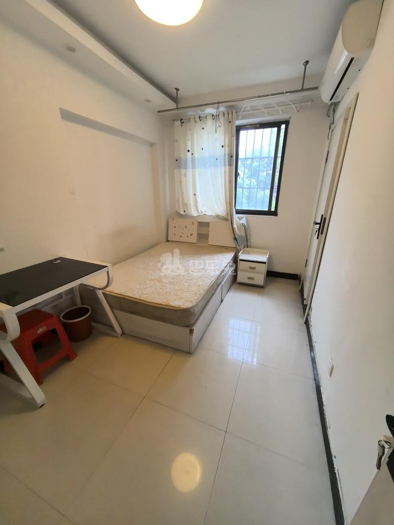 蟠龙馨苑5194742卧室图2