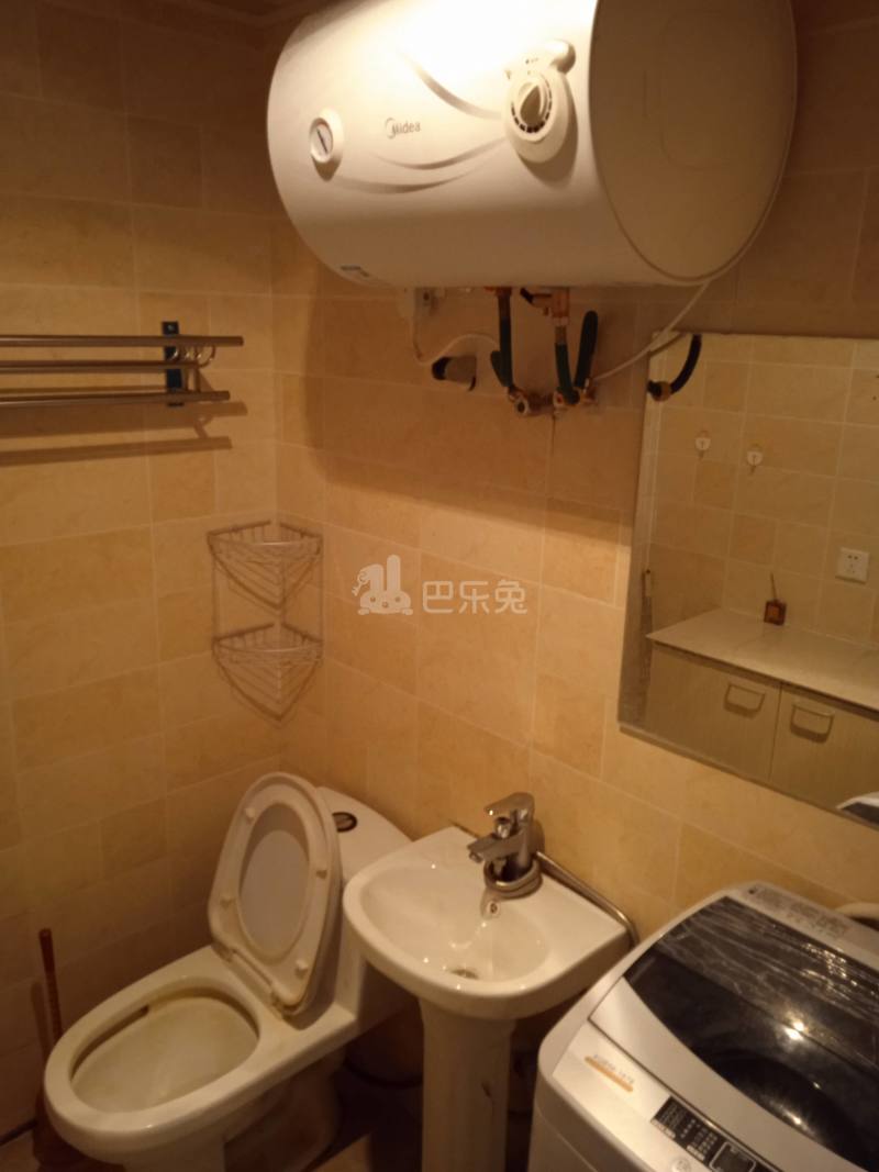 蟠龙馨苑5194743卫生间图5