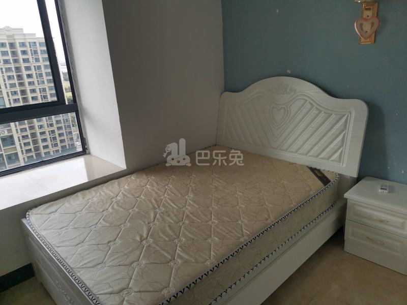 蟠龙馨苑5202574卧室图4