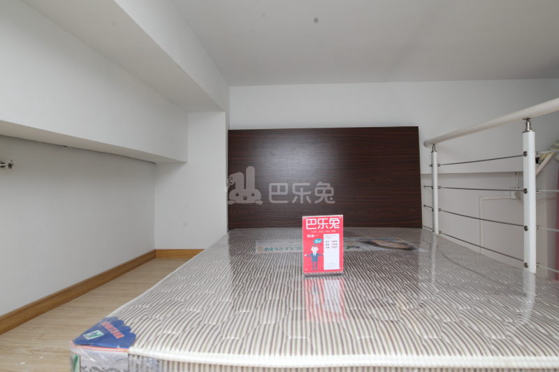 雅卫公寓（松卫北路店）521675卧室图1