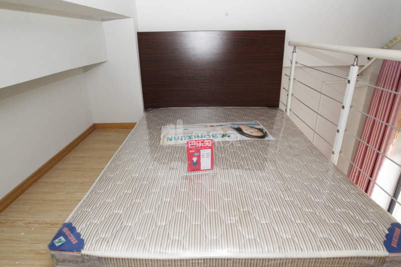 雅卫公寓（松卫北路店）521675卧室图6