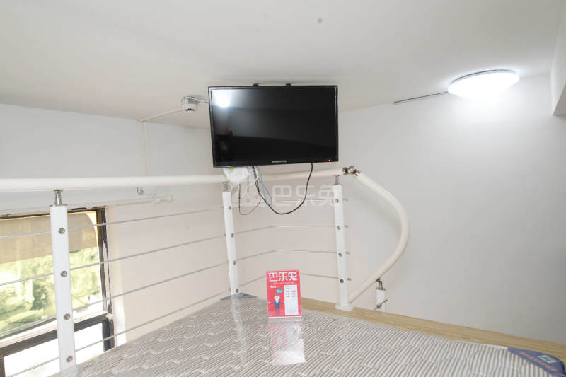 雅卫公寓（松卫北路店）521675卧室图8