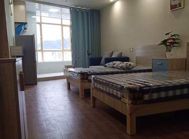 四季公寓（固戍店） 1室0厅1卫