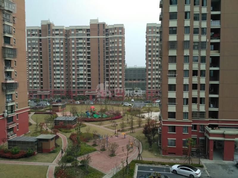 申城佳苑二期C块14067589周边环境图11