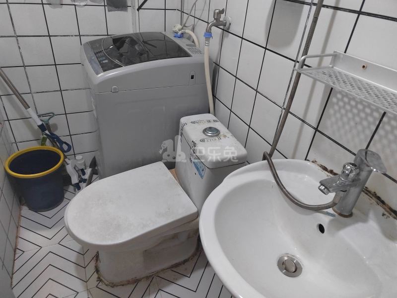 博学家园5252150卫生间图4