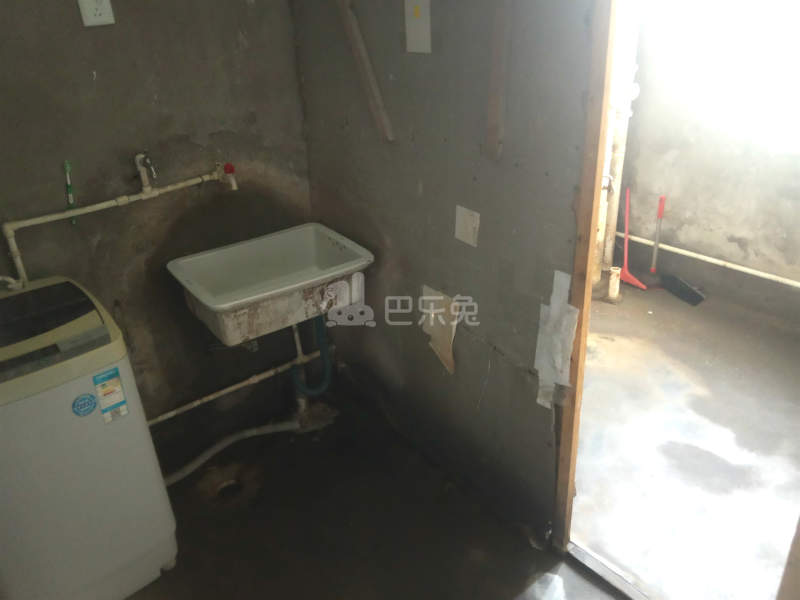 绿久苑15234743卫生间图10