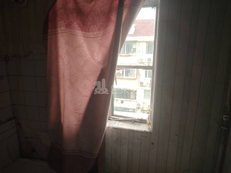 幸福新苑（场中路2380弄）5329259卧室窗户图10