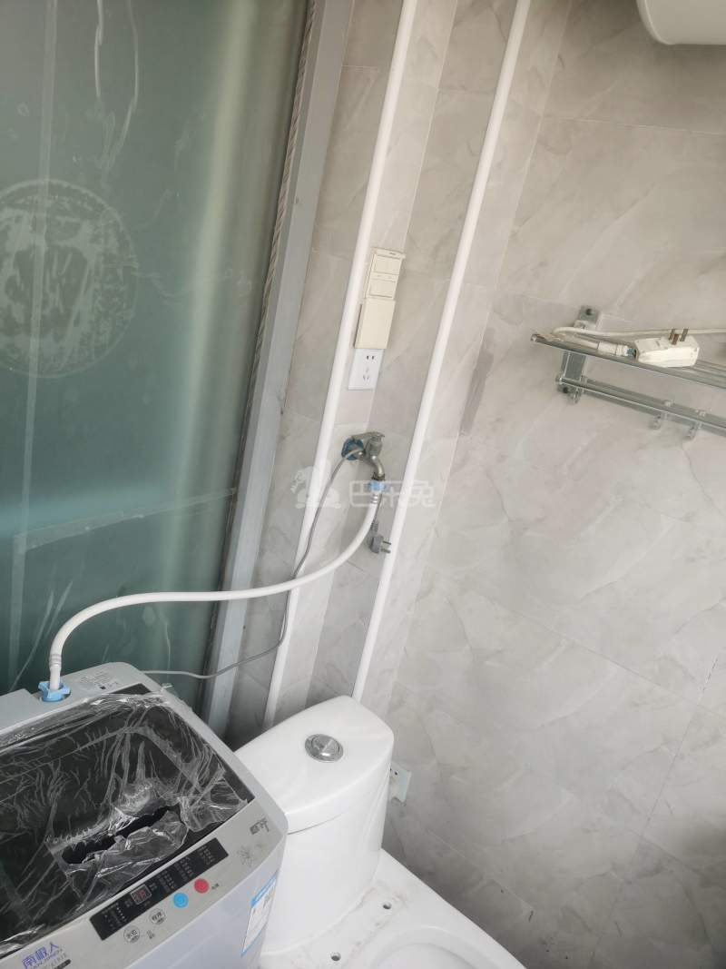 双佳翠庭5332991卫生间图6