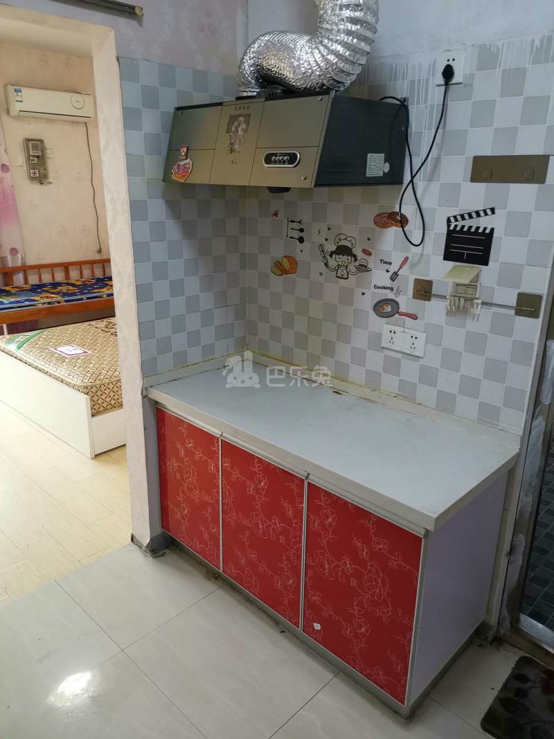 翠屏湾花园城（雍福龙庭）6425384厨房图1