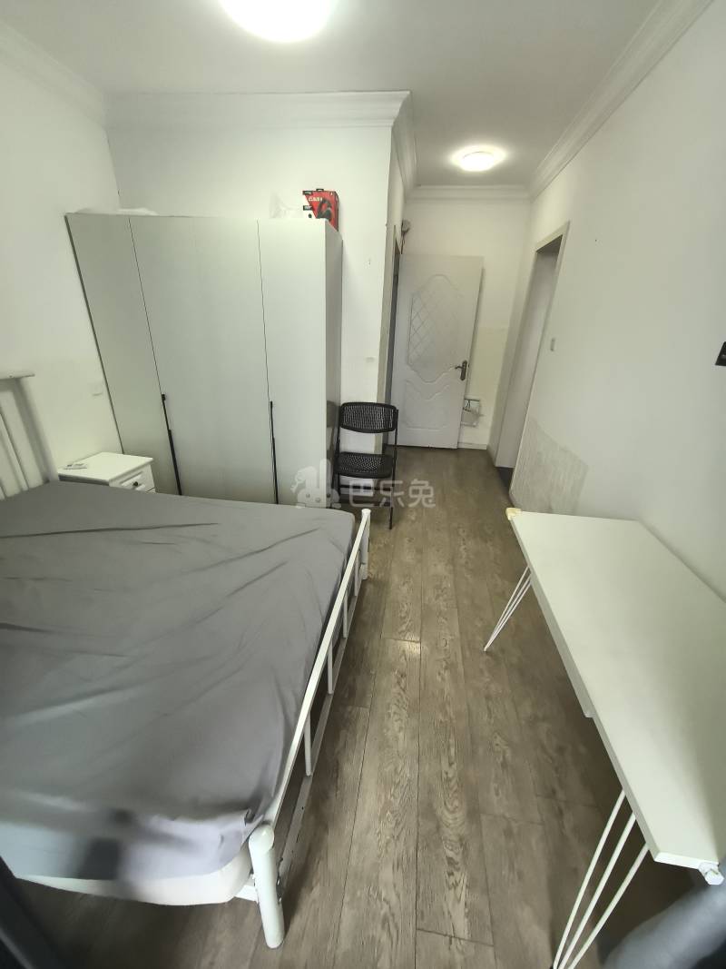 蟠龙馨苑5367198卧室图3