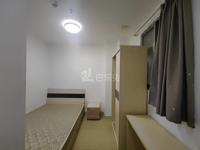 延吉东路130弄小区5367380卧室图0