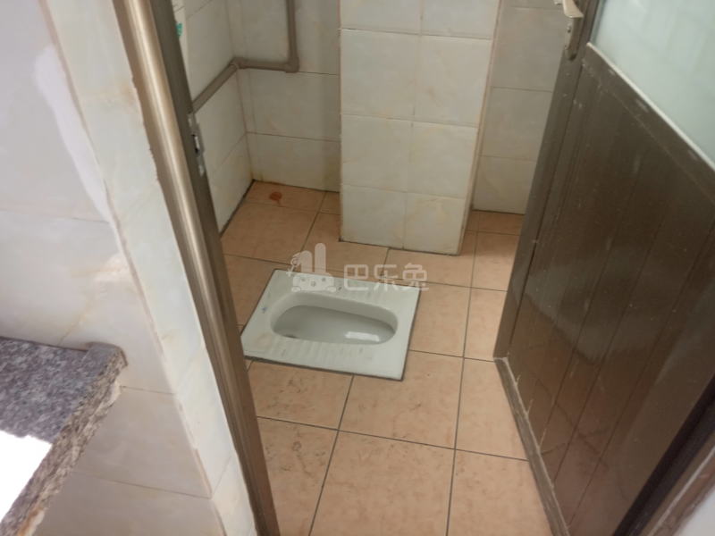 冠达公寓（礼村涌边街三巷3号）5368403卫生间图9