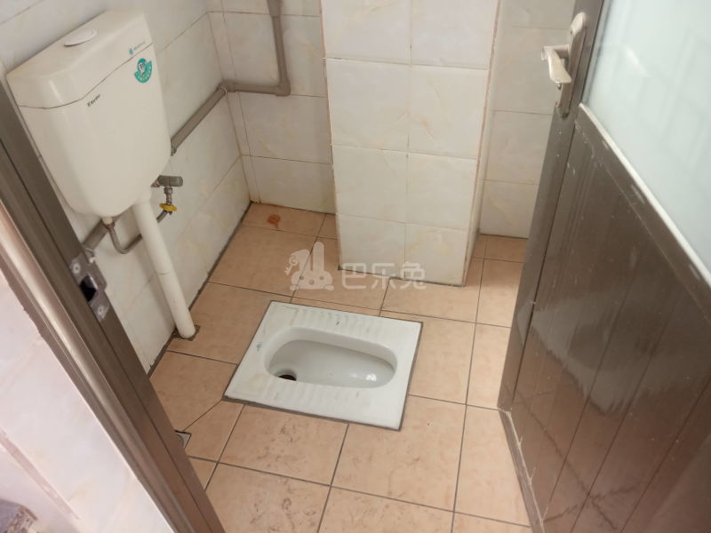 冠达公寓（礼村涌边街三巷3号）5368403卫生间图8