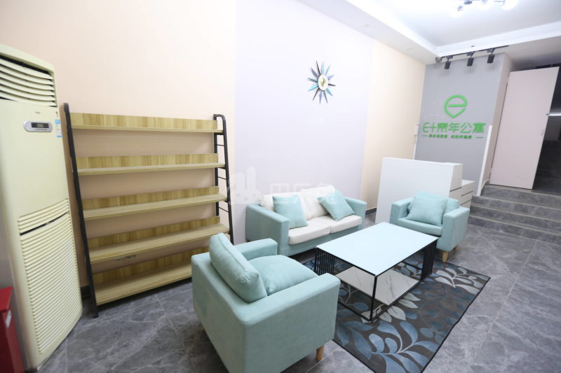 E+青年公寓（张府园店）5381168周边环境图13