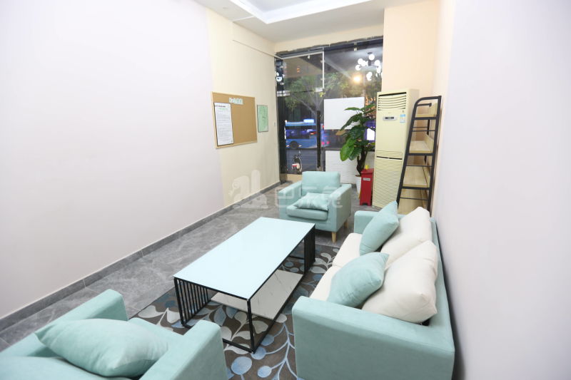 E+青年公寓（张府园店）5381173周边环境图14