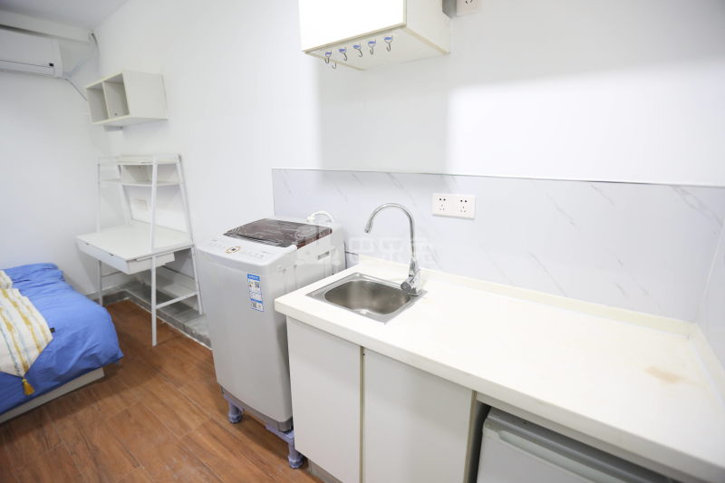 E+青年公寓（张府园店）5381230卧室图2