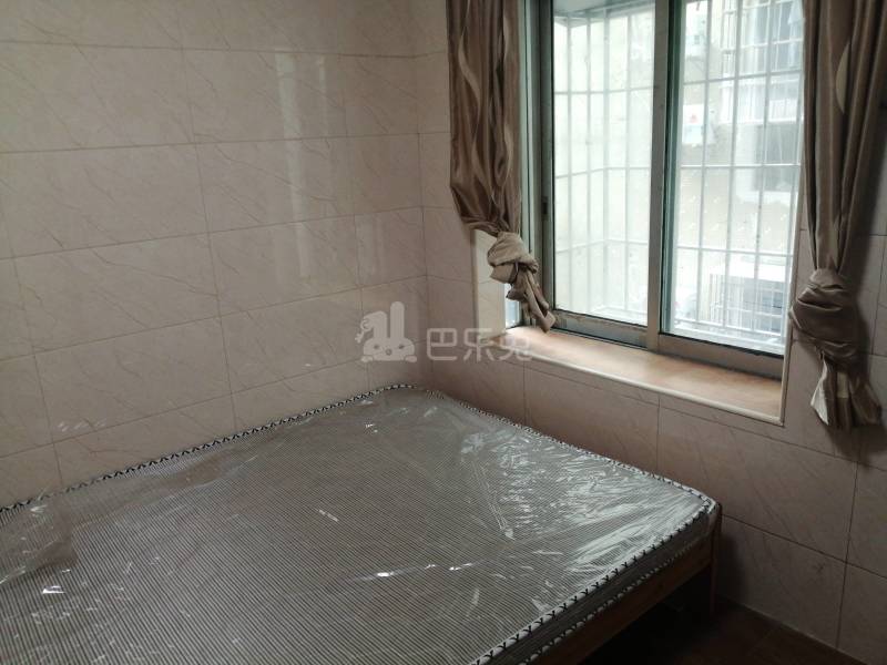 江夏村青龙大街35号5387207卧室图3