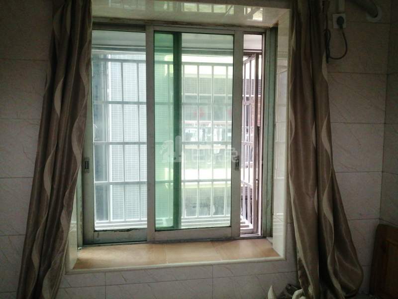 江夏村青龙大街35号5387207卧室图7