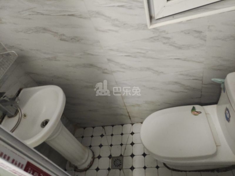 高申北苑5283189卫生间图8