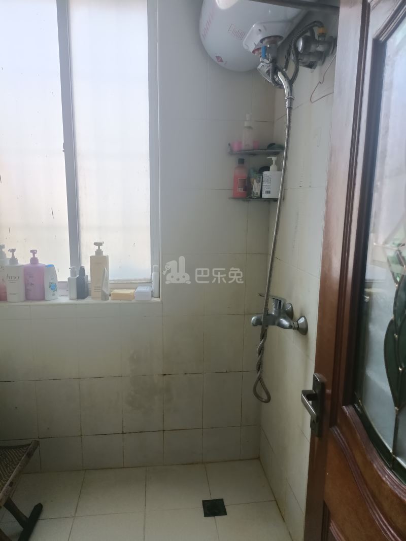 永灵小区（阳城路101弄）5496342卫生间图11