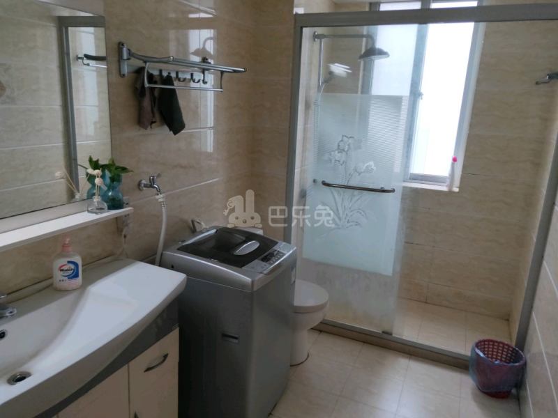 巷佳华苑1期5692866卫生间图8