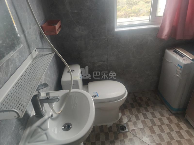 高申北苑5595740卫生间图10