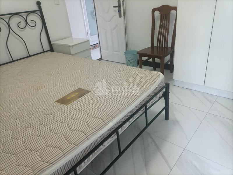 上虹新村1-6街坊559644卧室图1