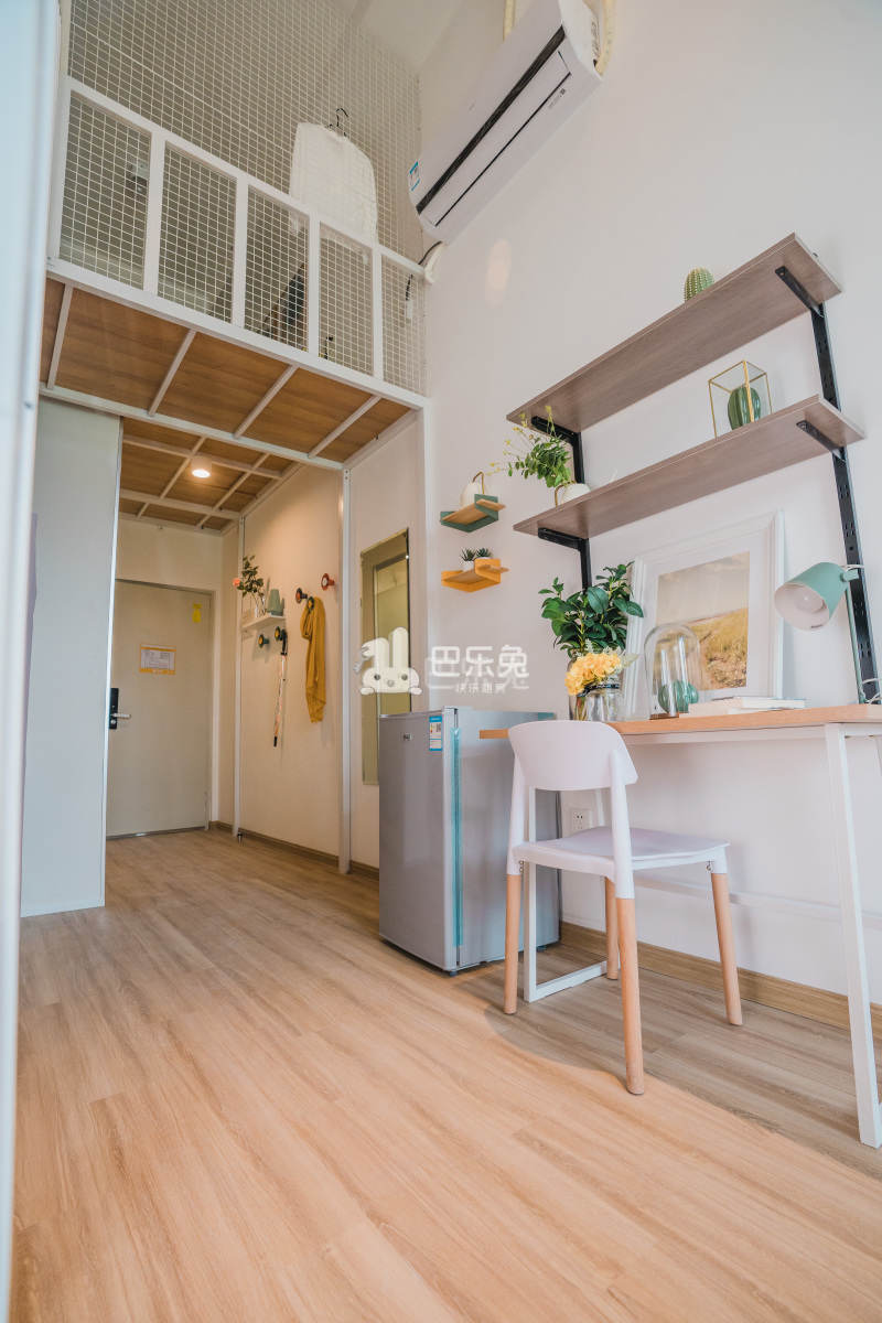 龙湖冠寓南京新壹城店5600324客厅图6