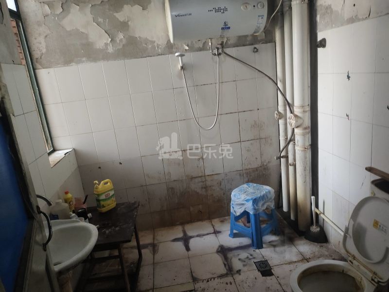 金鑫花园5628020卫生间图18