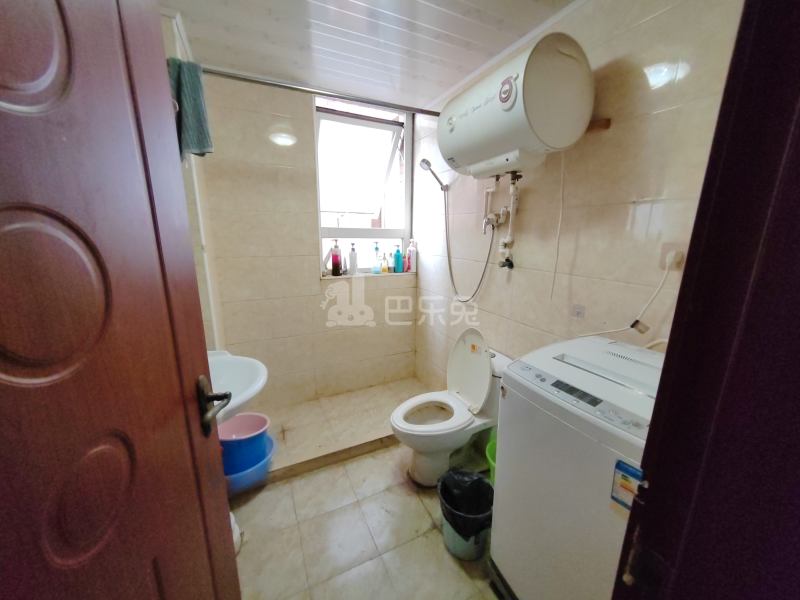 金榜新苑北区1140069卫生间图9