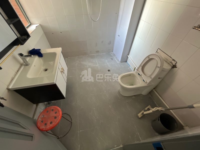 金鑫花园5628020卫生间图12