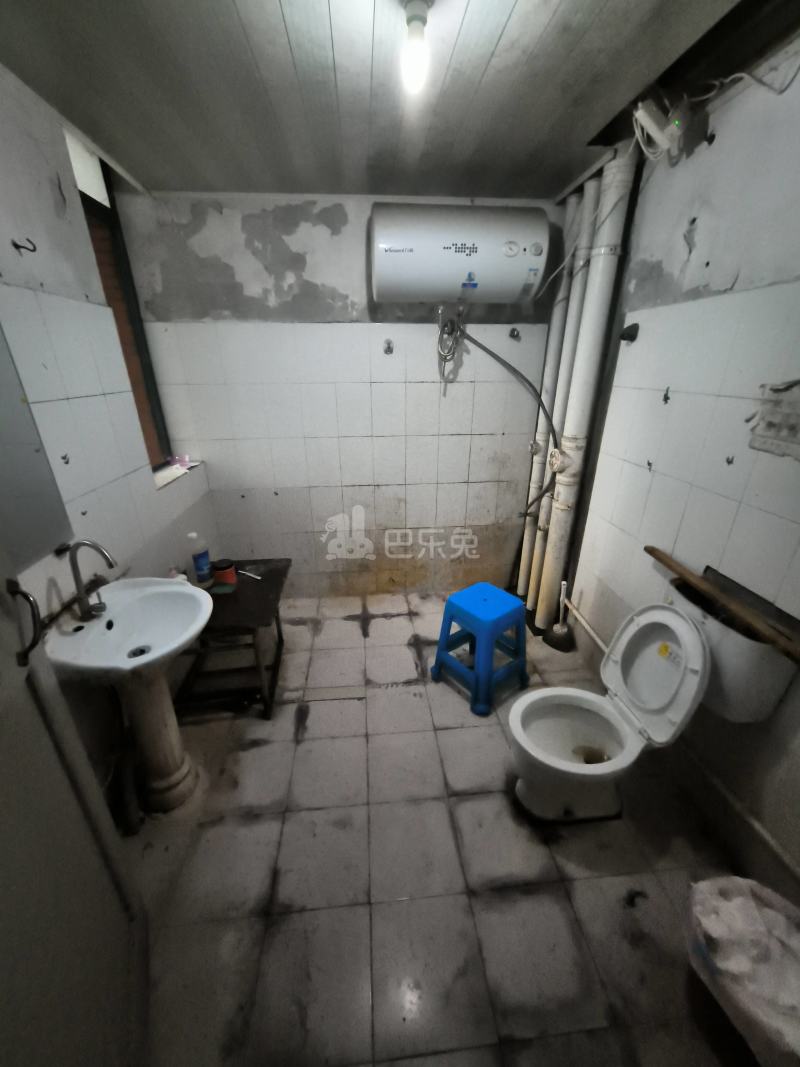 金鑫花园5628020卫生间图19