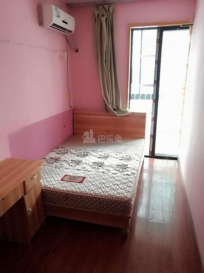 翠屏湾花园城（雍福龙庭）5640684卧室图1