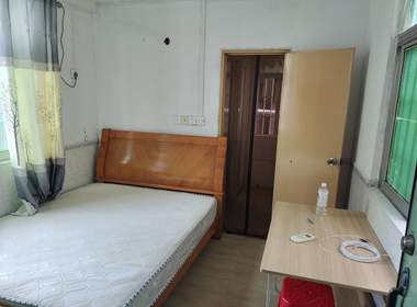 南山村 1室0厅1卫