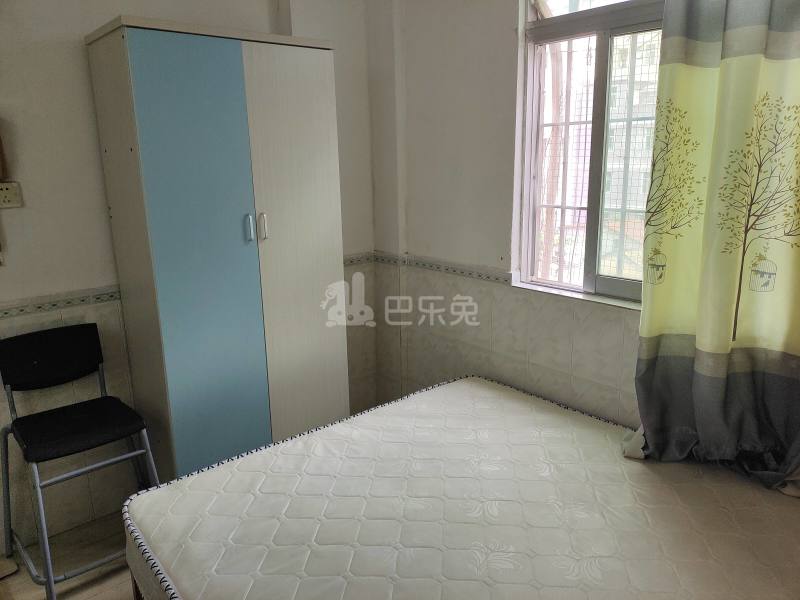 南山村5640825卧室图3