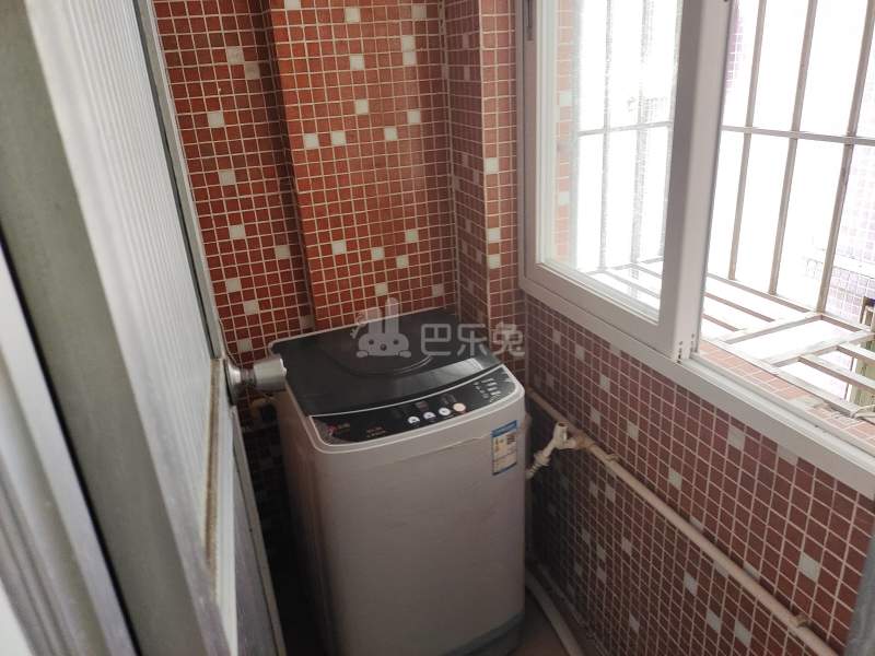 南山村5640825卧室图4