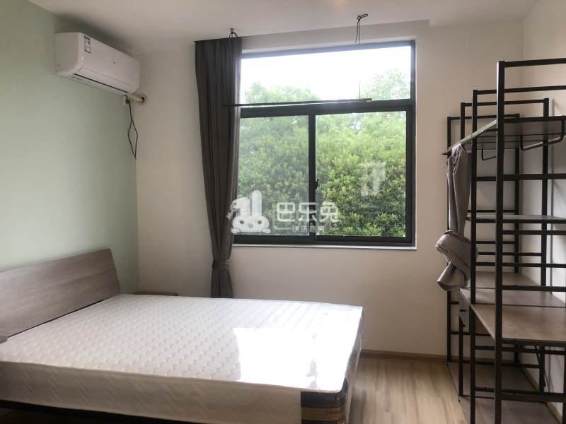 龙湖冠寓南京东大九龙湖校区店5653196卧室图12