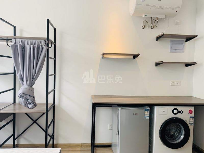 龙湖冠寓南京东大九龙湖校区店5653196卧室图1