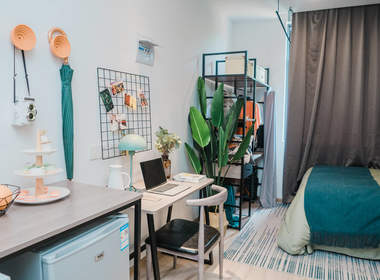 龙湖冠寓南京东大九龙湖校区店 1室0厅1卫