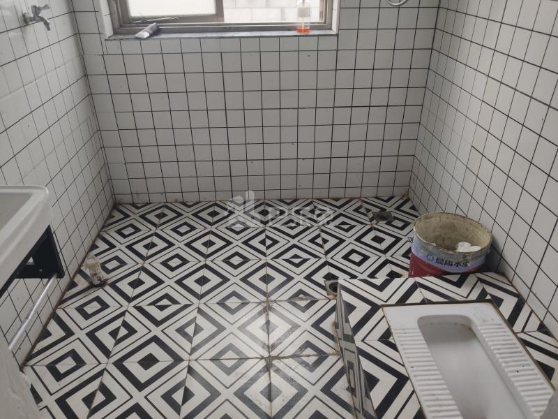 沿南小区5655096卫生间图15