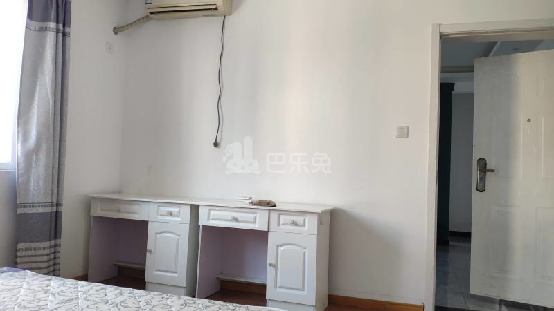 瑞和城三街区（鲁宁路43弄）5661200卧室图1