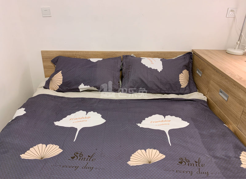 龙湖冠寓深圳吉祥地铁站店5673619卧室图0