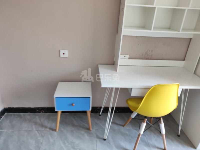 华秀雅苑5682764客厅图4