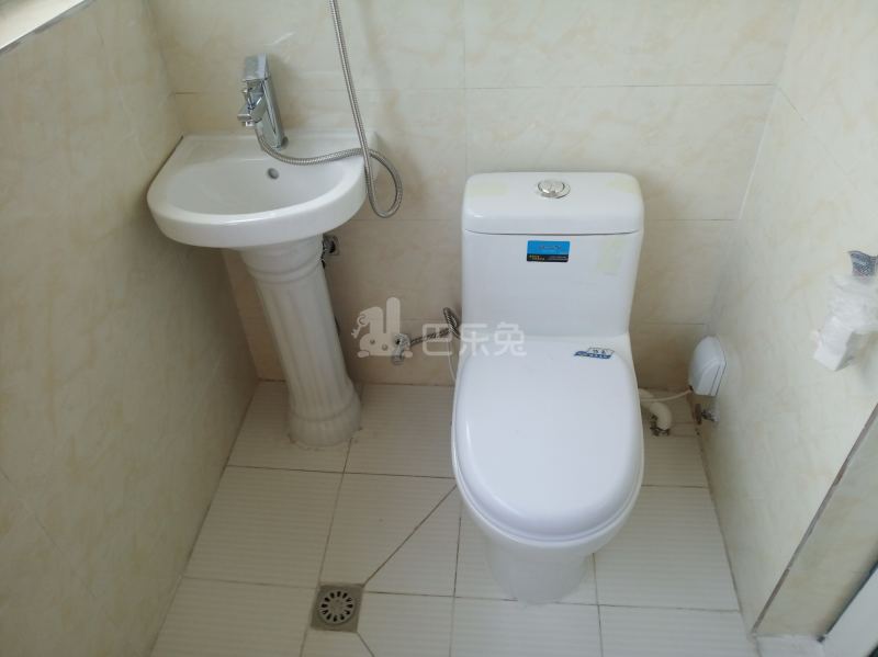 河畔家苑5698162卫生间图7