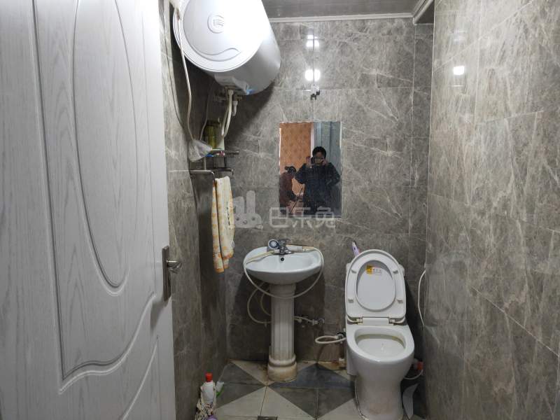 虹梅景苑二街坊17528204卫生间图0