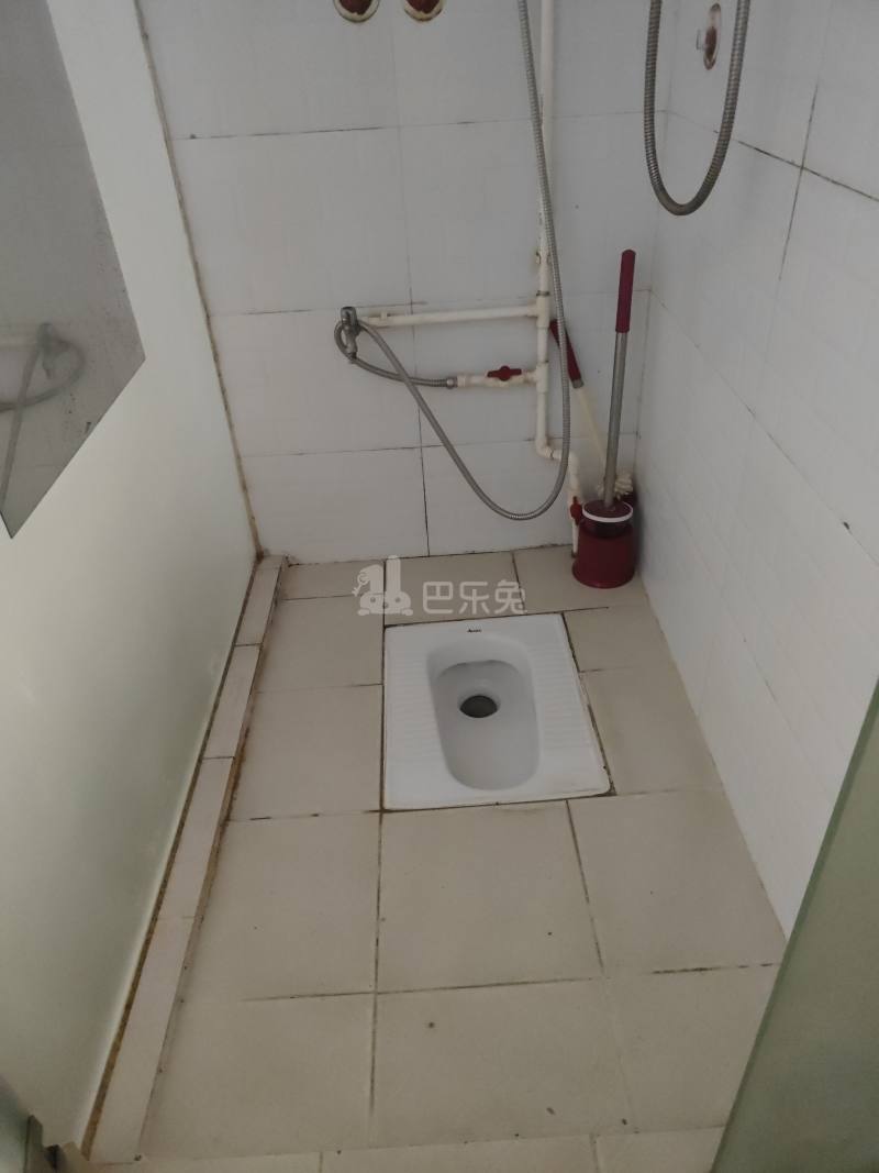 海湾花园5710429卫生间图5