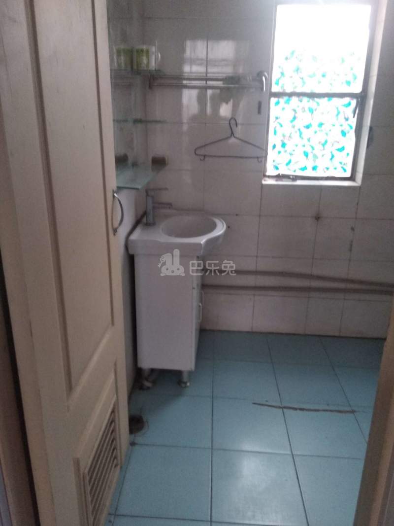 环镇南路131弄（民房）15292684卫生间图7